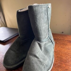 BearPaw Dark Green Suede Boots